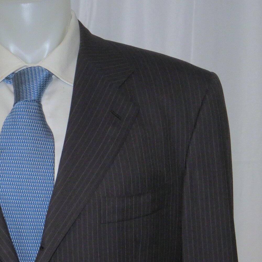 Kiton Blanc Blue Super 180 Navy Striped Hand Made Three Button Suit 46S